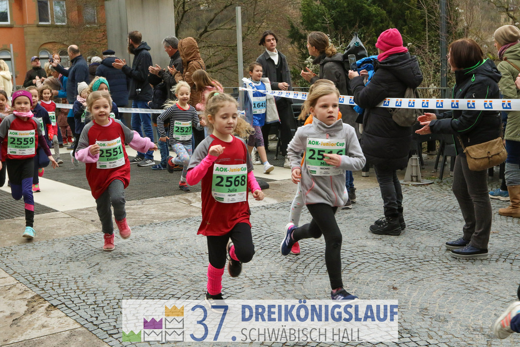 AOK JuniorCup 400m | 3Koenigslauf 2023 - Realisiert mit Pictrs.com