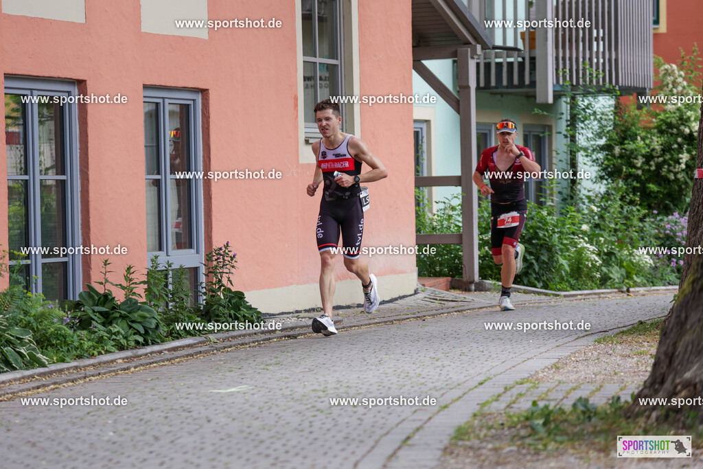 KSZ_6204 | Stadttriathlon Erding 2025. #yourpictrs #sportshot_your_pictrs @Sportshotphotography #stadttriathlonerding Copyright: www.sportshot.de