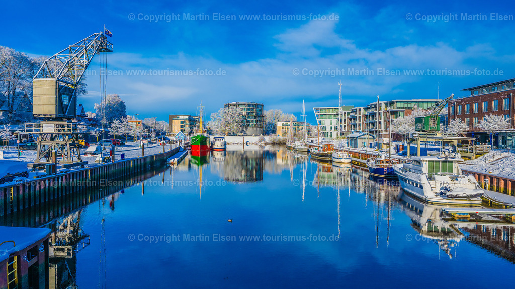 Stade Stadthafen Altstadt Winter Schnee_ELS_2294030126p | Fotos aus den Touristenorten aus Norddeutschland. - Realisiert mit Pictrs.com