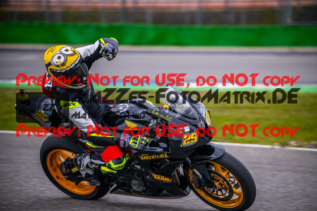 MaZZes_Fotomatrix_20240317_6021986_6258 | Fotograf Mathias Schmid
Sportfotograf,
Eventfotograf,
Hochzeitsfotograf,
Portraitfotograf