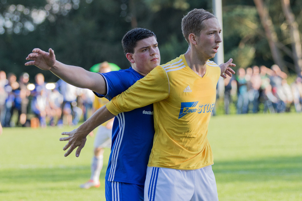 SG Morshausen - TSV Emmelshausen | Sportfotografie Hermann-Josef Stoffel - Realisiert mit Pictrs.com