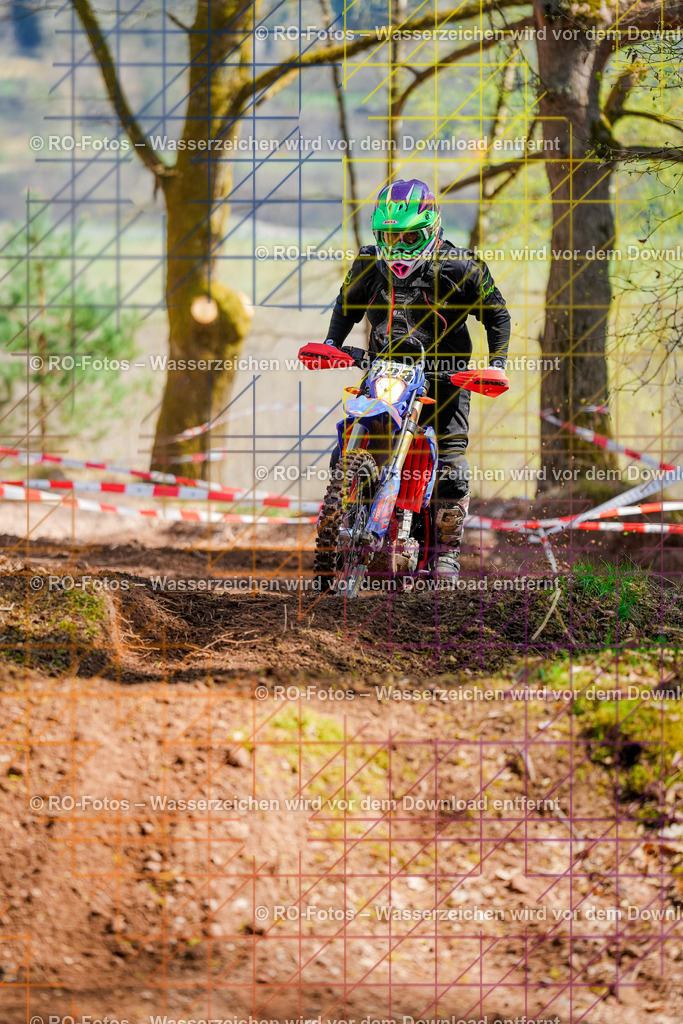 2 Lauf Mernes-1586 | Sportfotografie von RO-Fotos: Motorsport, Motocross, Enduro, Laufveranstaltungen und Triathlon. Professionelle Fotos von Sportlern und Events. - Realisiert mit Pictrs.com