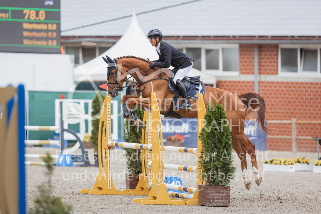 250506_Mühlen_SprPf-A2-263 | Deine schönsten Turniermomente als professionelle Fotos! Entdecke hochwertige Pferdesport-Fotografie im Online-Shop. Jetzt Fotos finden & bestellen!