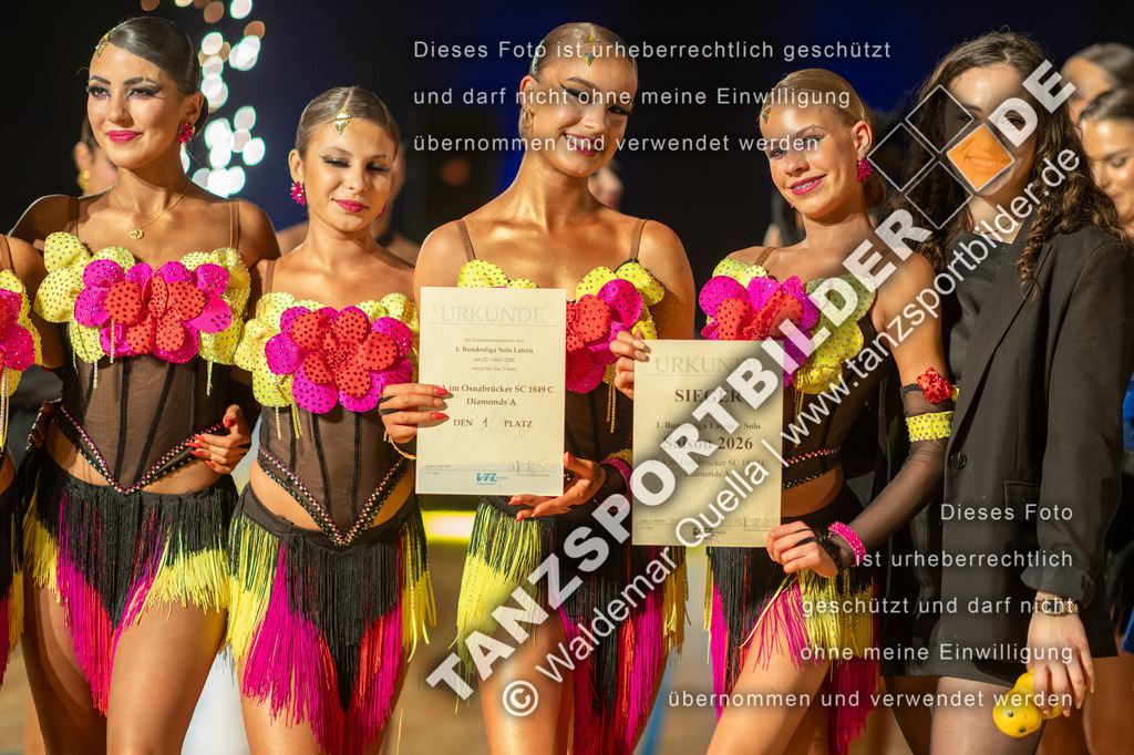 20260322-13260 | Hier finden Sie Tanz Bilder vom Latein und Standard Formationen tanzen. Sportbilder vom Tanzsport. Schöne Fotos und von Weltmeisterschaft, Europameisterschaft, Bundesliga, Regionalliga, Oberliga und Landesliga sowie von GOC Stuttgart, DanceComp, WM Bremen