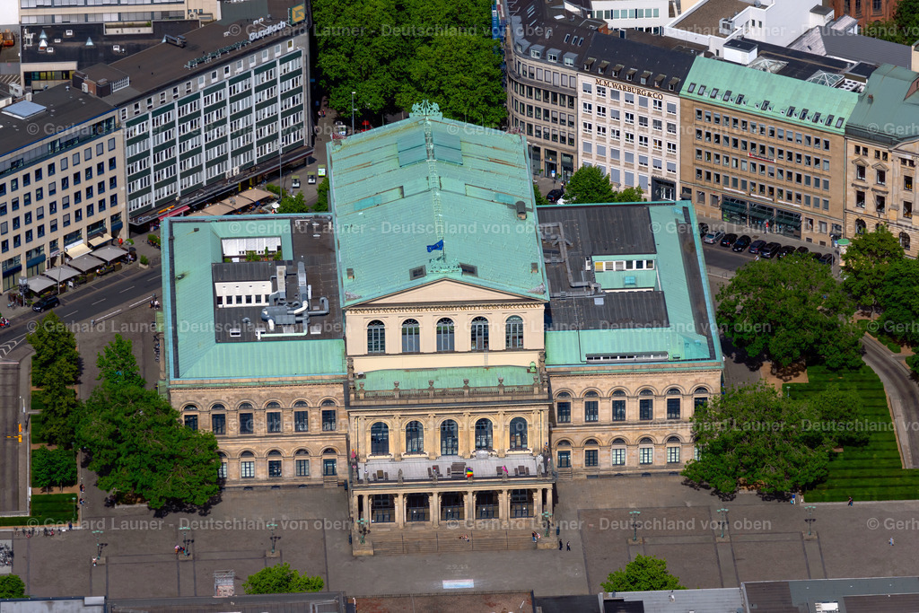 4030964 | HANNOVER 02.06.2020 Opernhaus und Schauspielhaus im Stadtzentrum in Hannover im Bundesland Niedersachsen, Deutschland. // Opera house in Hannover in the state Lower Saxony, Germany. Foto: Gerhard Launer