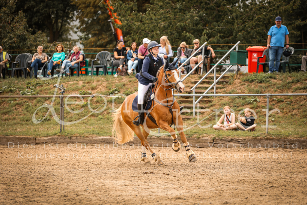 05.SoSpWB00280 | Leoni Ertmer Photography - Realisiert mit Pictrs.com