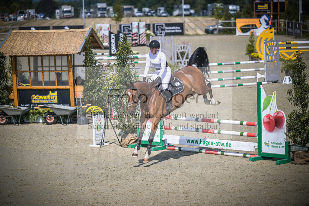 DOS_3287 | Entdecke hochwertige Reitturnierfotos von Foto Oger. Professionell, emotional und authentisch – jetzt Lieblingsmomente im Shop bestellen.Deutschlandweite Turnierfotografie. - Realisiert mit Pictrs.com