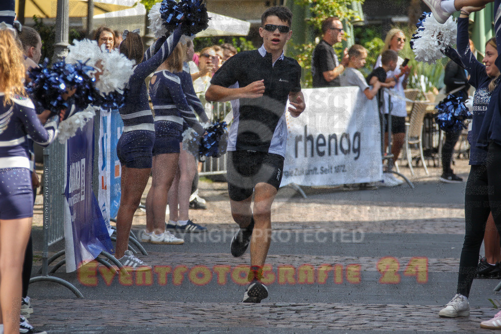 250824_1142_EV4_9011 | Sportfotografie im Rhein-Sieg Kreis, Köln, Bonn, NRW, Rheinland Pfalz, Hessen, etc. Unser Tätigkeitsfeld umfasst den Laufsport vom Volkslauf über den Marathon, Duathlon, Triathon bis zum Ultralauf wie Kölnpfad Ultra oder Schindertrail.