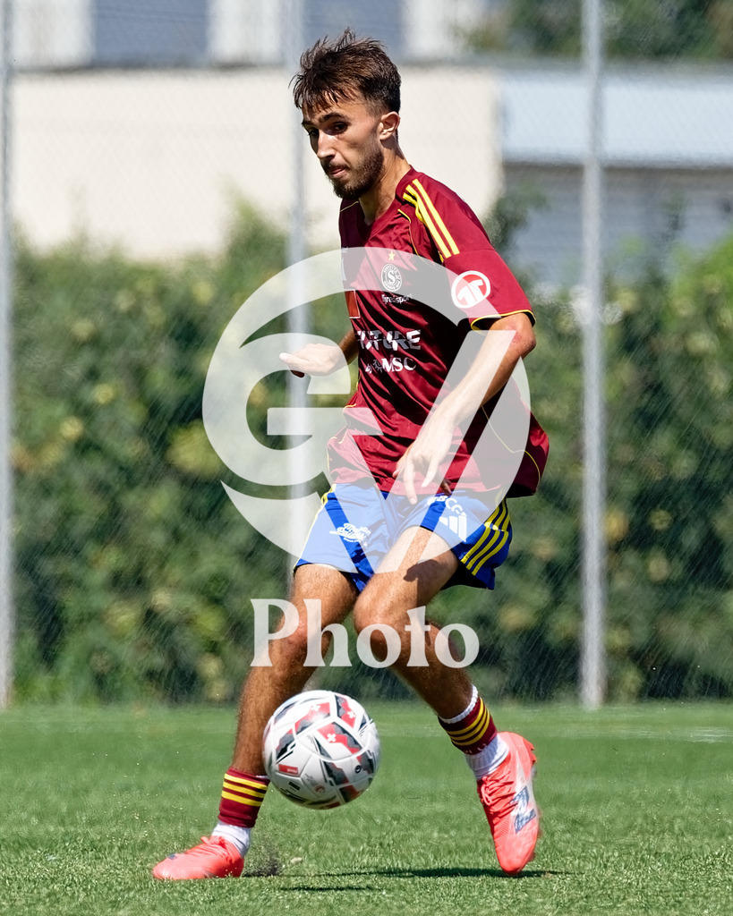 1ere Ligue Classic  - Servette FC M-21  | during the 1ere Ligue Classic  of Servette FC M-21 at Stade de Balexert in Genève, Switzerland
