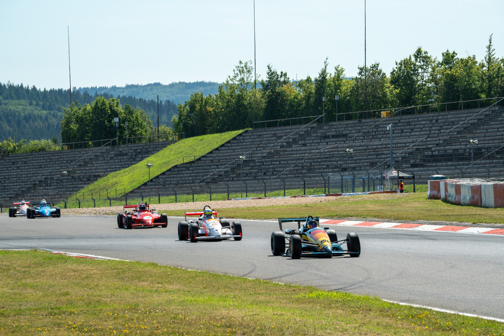 Belmot Oldtimer Grand Prix 2024 | 11.08.2024 Belmot Oldtimer Grand Prix 2024, Nürburgring,Deutschland, Bild: Start des ADAC Graf Berghe von Trips Pokal HRA - Realisiert mit Pictrs.com