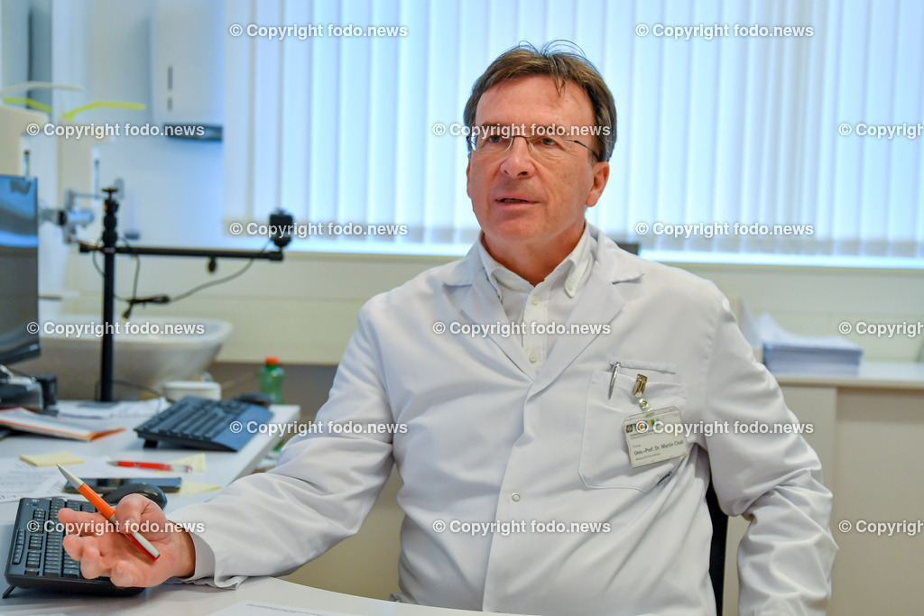 Martin Clodi_ Abteilungsvorstand Interne Ordensklinikum Barmherzige Brueder Linz_ 22.11.2022-1 | 22.11.2022, Linz,  AUT, Ordensklinikum Barmherzige Brueder Linz, im Martin Clodi (Prim. Univ. Prof. Dr., Abteilungsvorstand Interne Ordensklinikum Barmherzige Brueder Linz)