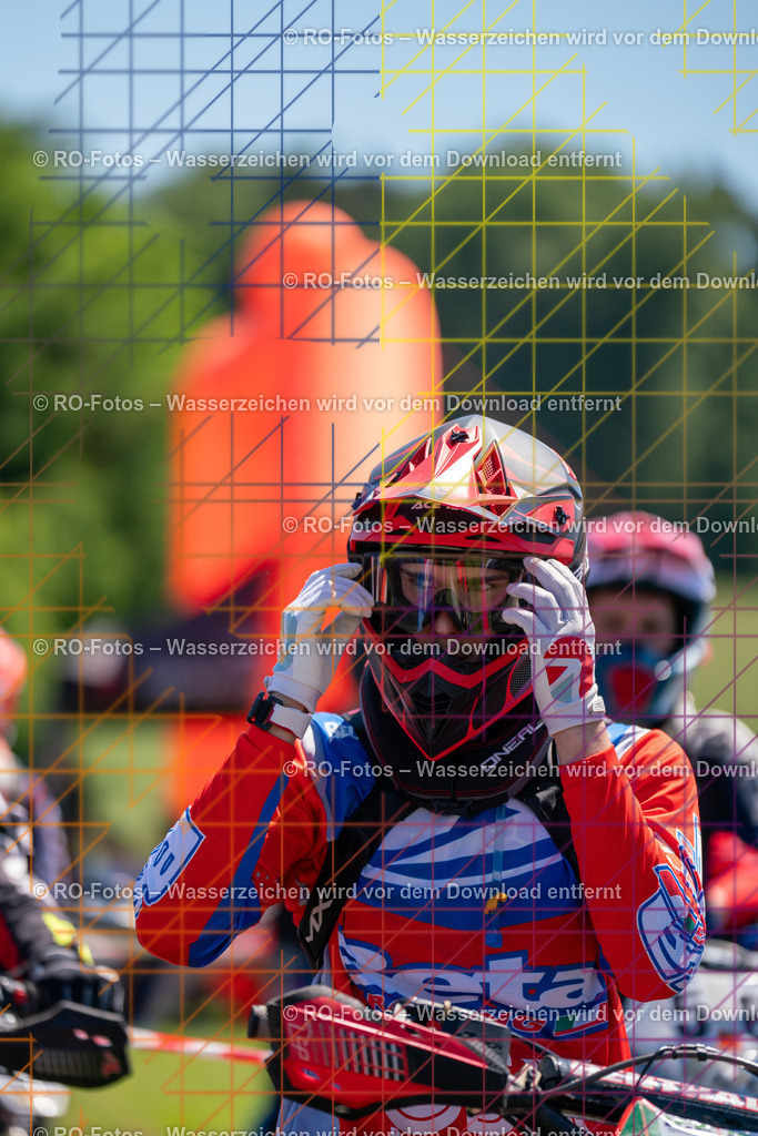 Wolfshausen 2 Lauf -69 | Sportfotografie von RO-Fotos: Motorsport, Motocross, Enduro, Laufveranstaltungen und Triathlon. Professionelle Fotos von Sportlern und Events. - Realisiert mit Pictrs.com