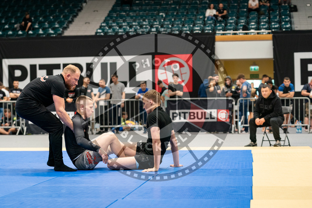20230311PBB4954 | Athletes compete during the ADCC Central European Open Competition in the Arena Ursyniow in Warsaw, Poland, on June 17, 2023.