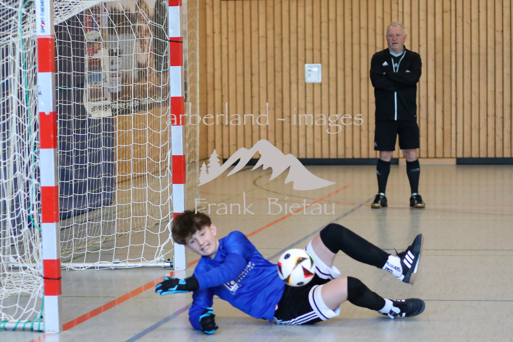 OE7A6796 | Sechsmeter schiessen um Platz 3