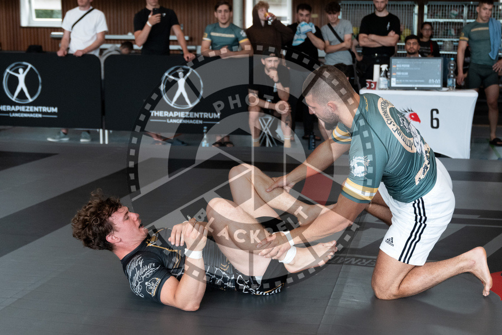 20250628PBB8086 | Athletes compete during the ILLCS X, International Luta Livre Championship Summer Edition on June 28, 2025 in Hannover, Germany. © Chiara Dazi / photoblackbelt
