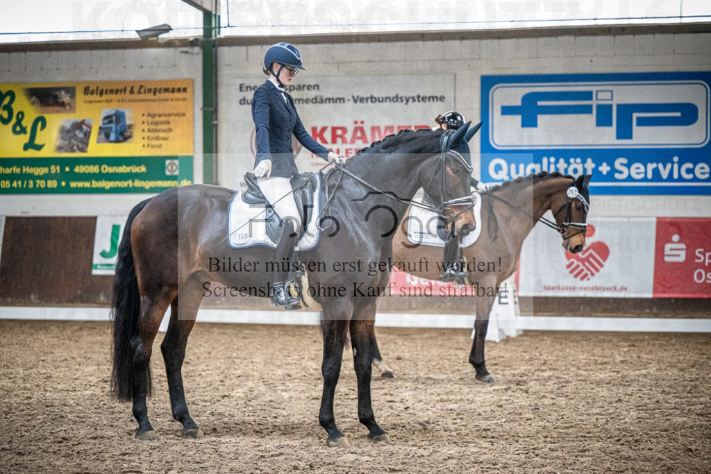DOS_0788 | Entdecke hochwertige Reitturnierfotos von Foto Oger. Professionell, emotional und authentisch – jetzt Lieblingsmomente im Shop bestellen.Deutschlandweite Turnierfotografie. - Realisiert mit Pictrs.com
