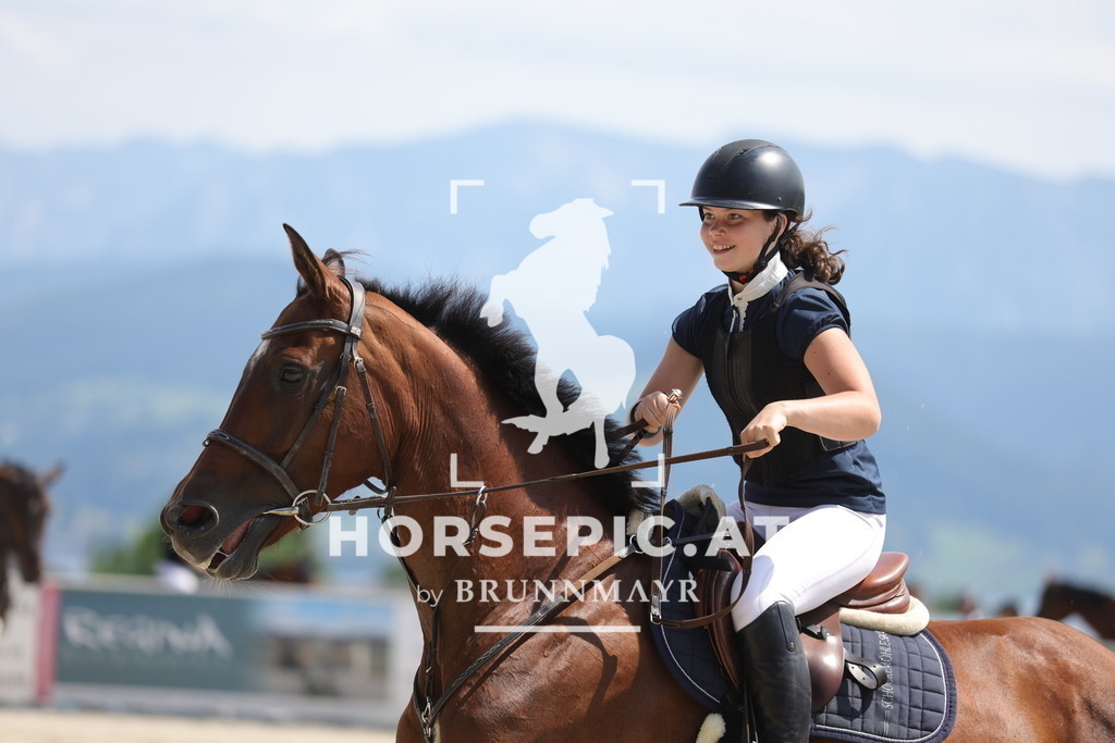0P6A0023 | Willkommen bei Brunnmayr - Design & Fotografie – Ihrem Spezialisten für Reitturniere und Pferdeveranstaltungen in Oberösterreich, Salzburg und Bayern! Seit über 17 Jahren sind wir leidenschaftlich dabei.