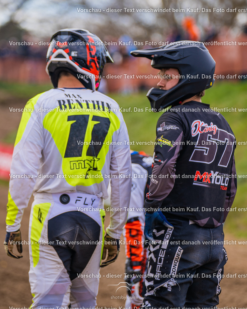 04_13_Bensdorf_MX1-3775 | Sportfotografin aus Berlin-Brandenburg mit Fokus auf Motocross. Ich halte deine sportliche Leistung und echte Emotionen auf und neben der Strecke professionell fest. Entdecke die Fotos von deinem Rennen und bestelle sie direkt hier im Shop.