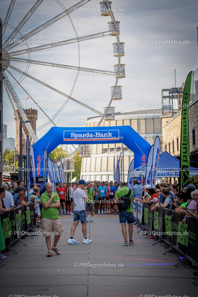 Sparda-Bank Altstadtlauf Köln; Köln, 15.08.2025 | Impressionen vom Sparda-Bank Altstadtlauf Köln am 15.08.2025 in Köln (Nordrhein-Westfalen). 