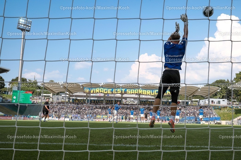 DFB15082501006 | 15.08.2025, Fußball, DFB-Pokal, 1. FC Saarbrücken - 1.FC Magdeburg, Ludwigsparkstadion, Saison 2025 2026: Feature Innenansicht Stadion Über sicht Übersichtsbild Übersichtsfoto Sportstätte Spielstätte   DFB regulations prohibit any use of photographs as image sequences and or quasi-video.