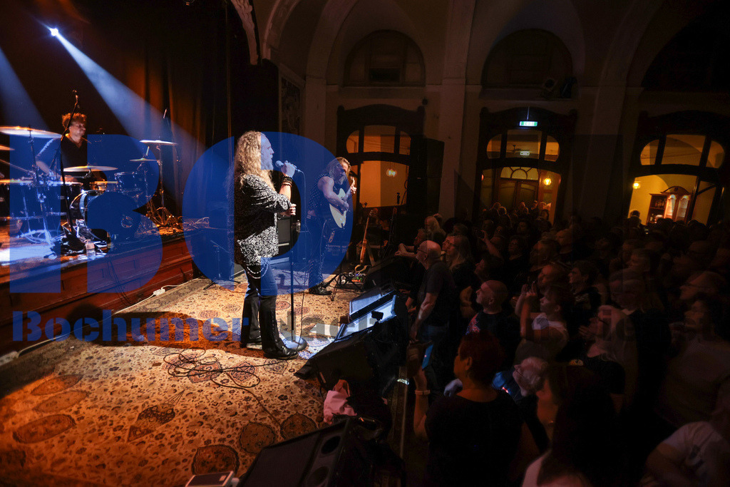 SES_DIODOR20250912-88 | bond - Realisiert mit Pictrs.com