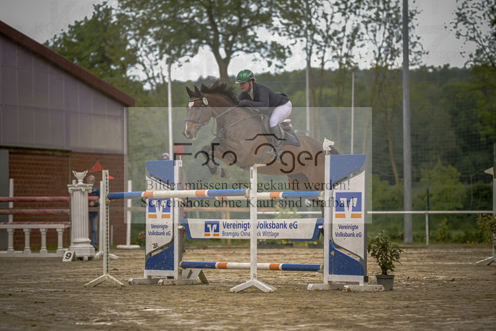 20240505-DOS_3009 | Entdecke hochwertige Reitturnierfotos von Foto Oger. Professionell, emotional und authentisch – jetzt Lieblingsmomente im Shop bestellen. - Realisiert mit Pictrs.com