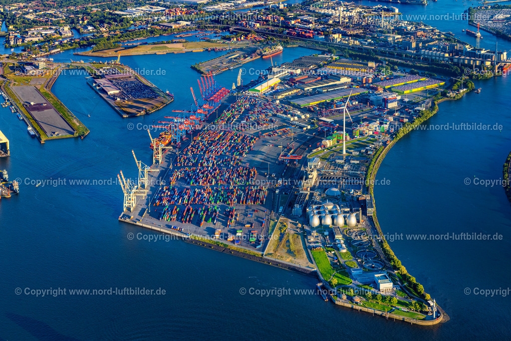 Hamburg_Tollerort_Hafen_ELS_3278090823 | HAMBURG 21.08.2023 Containerterminal im Containerhafen des Überseehafen Container Terminal Tollerort in Hamburg. // Container Terminal in the port of the international port Container Terminal Tollerort in Hamburg. Foto: Martin Elsen