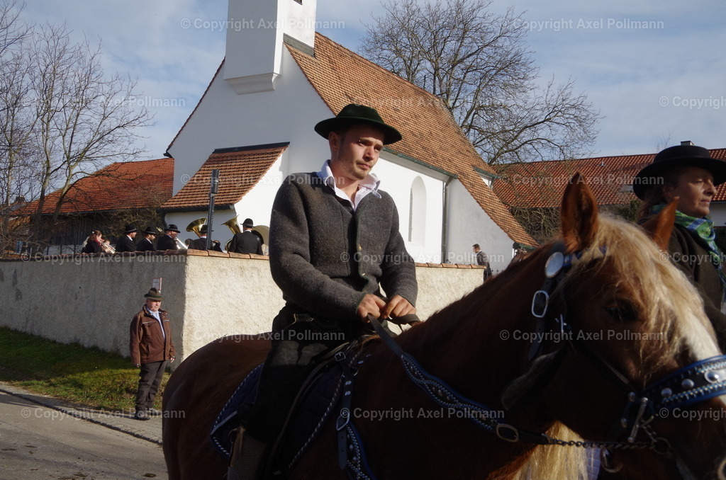 IMGP1150 | fotografiert von Axel PollmannLeonhardi Wallfahrt Benediktbeuern und Murnau, Fronleichnam, Fasching, Landschaft im Loisachtal und Benediktbeuern  - Realisiert mit Pictrs.com