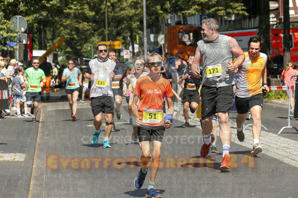 250621_1049_EX1_2704 | Sportfotografie im Rhein-Sieg Kreis, Köln, Bonn, NRW, Rheinland Pfalz, Hessen, etc. Unser Tätigkeitsfeld umfasst den Laufsport vom Volkslauf über den Marathon, Duathlon, Triathon bis zum Ultralauf wie Kölnpfad Ultra oder Schindertrail.