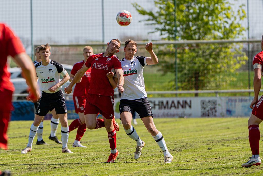 Fußball I Herren I Saison 2025-2026 I Kreisliga VEC I 24. Spieltag I 1. FC Varenesch - SC SW Bakum I 11889 | jns.sportfotos - Realisiert mit Pictrs.com