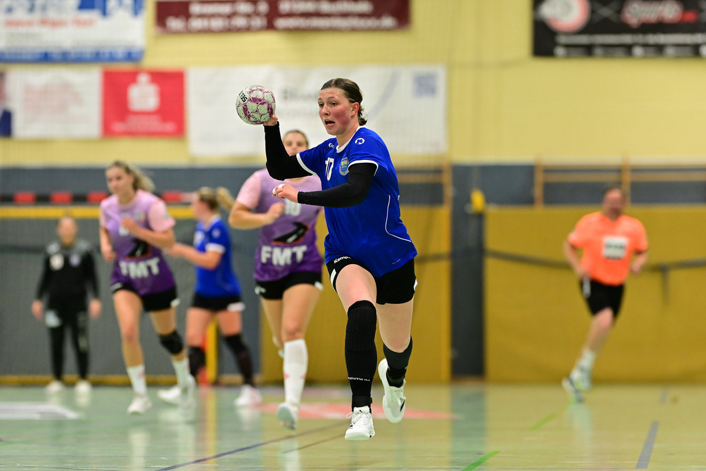 Handball I Frauen I Saison 2025-2026 I Testspiel I HL Buchholz 08-Rosengarten - Buxtehuder SV | Der Sportfotograf. - Realisiert mit Pictrs.com