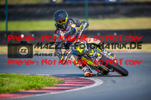 MaZZes_FotoMatrix_230930_7042 | UE40