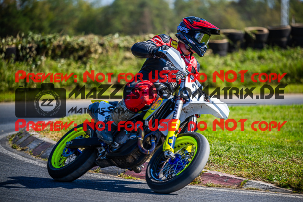 MaZZes_FotoMatrix_230916_5454 | S4