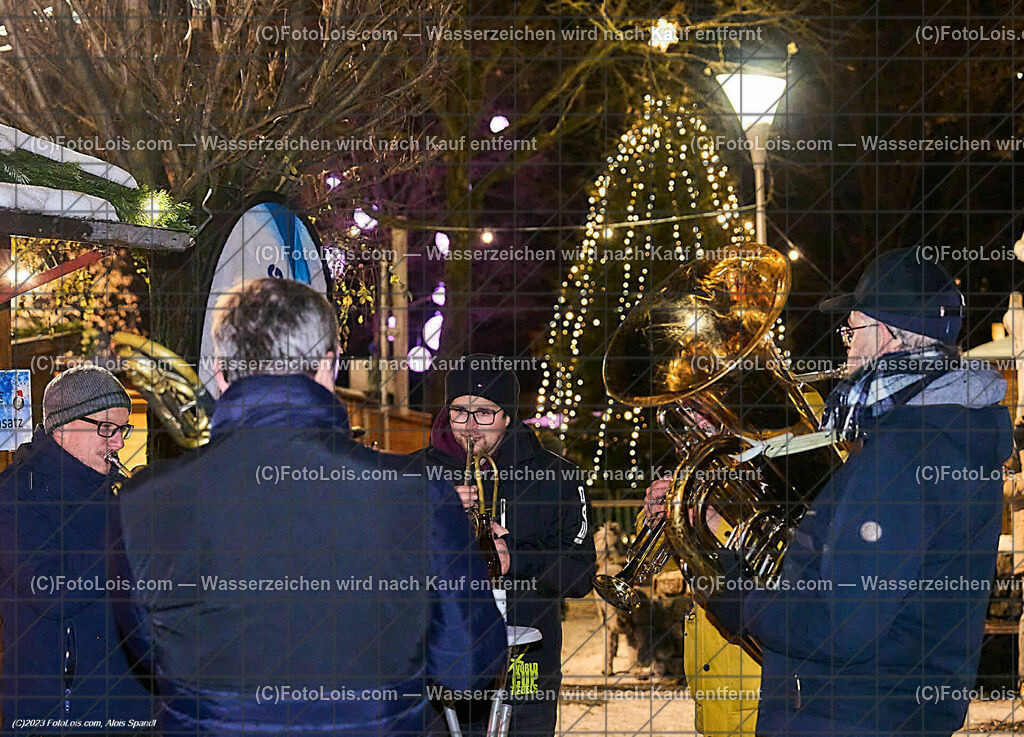 ALP5527_WIESELBURGER ADVENT_Die Tschechen | (C)FotoLois.com, Alois Spandl, WIESELBURGER ADVENT, Perchtenlauf, So 10. Dez. 2023.