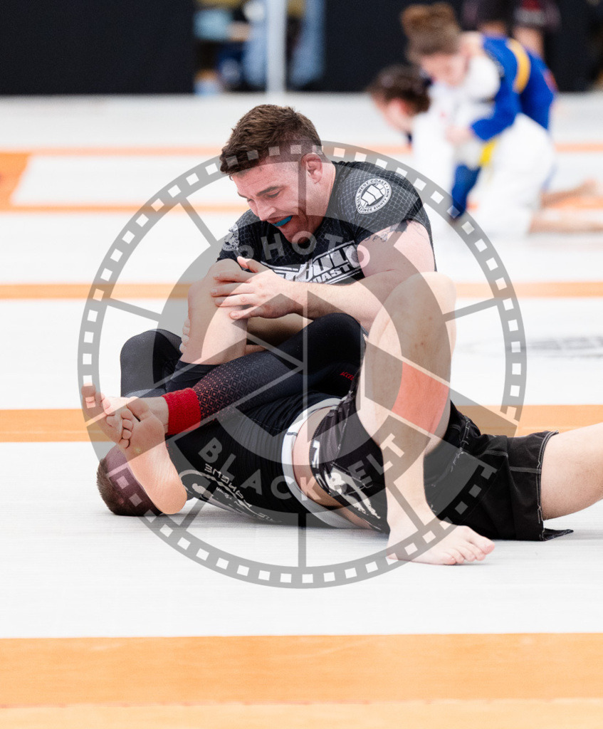 20251122PBB10168 | Athletes compete during the Grappling Industries Berlin Jiu-Jitsu and Grappling Championship, on November 22, 2025 in Berlin, Germany. © photoblackbelt