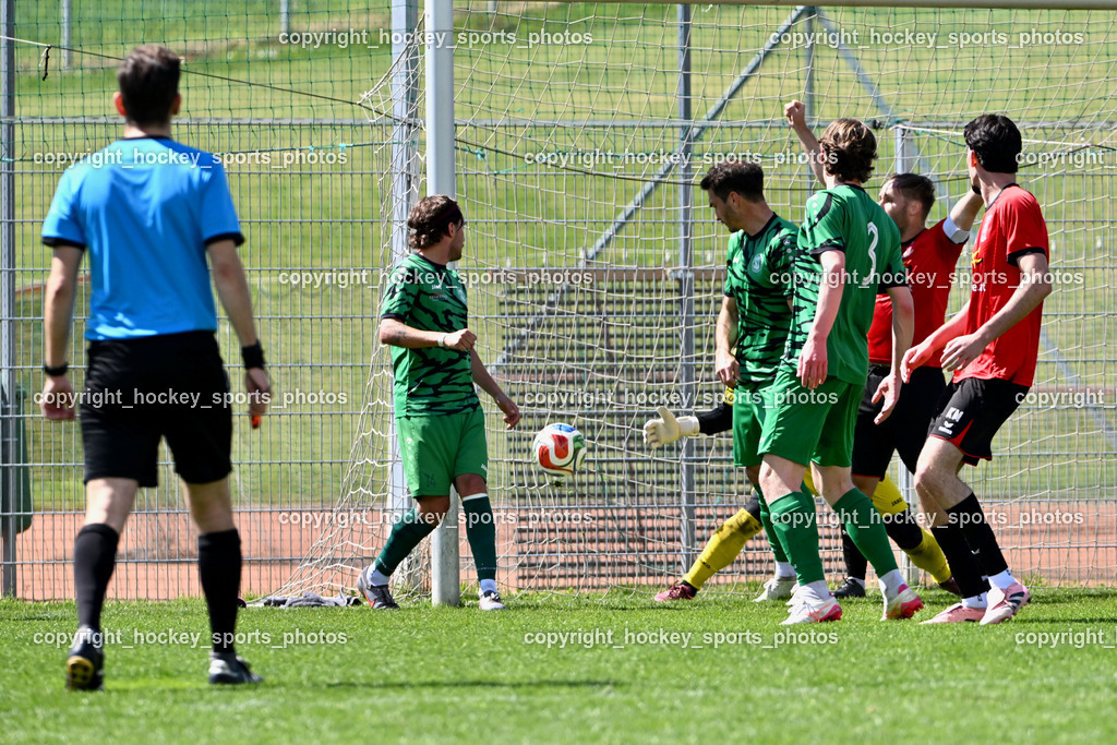 SC Landskron vs. SV Falle Maria Gail | #14 Daniel Arneitz SC Landskron, #2 David Gräfischer SC Landskron, #1 Aric Leon Haimburger SC Landskron, #11 Philipp Stotz SV Maria Gail, #5 Daris Omanovic SV Maria Gail, Tor SV Maria Gail, SC Landskron vs. SV Falle Maria Gail, SC Landskron vs. SV Falle Maria Gail am 17.05.2026 in Villach (Sportanlage Landskron), Austria, (Photo by Bernd Stefan)