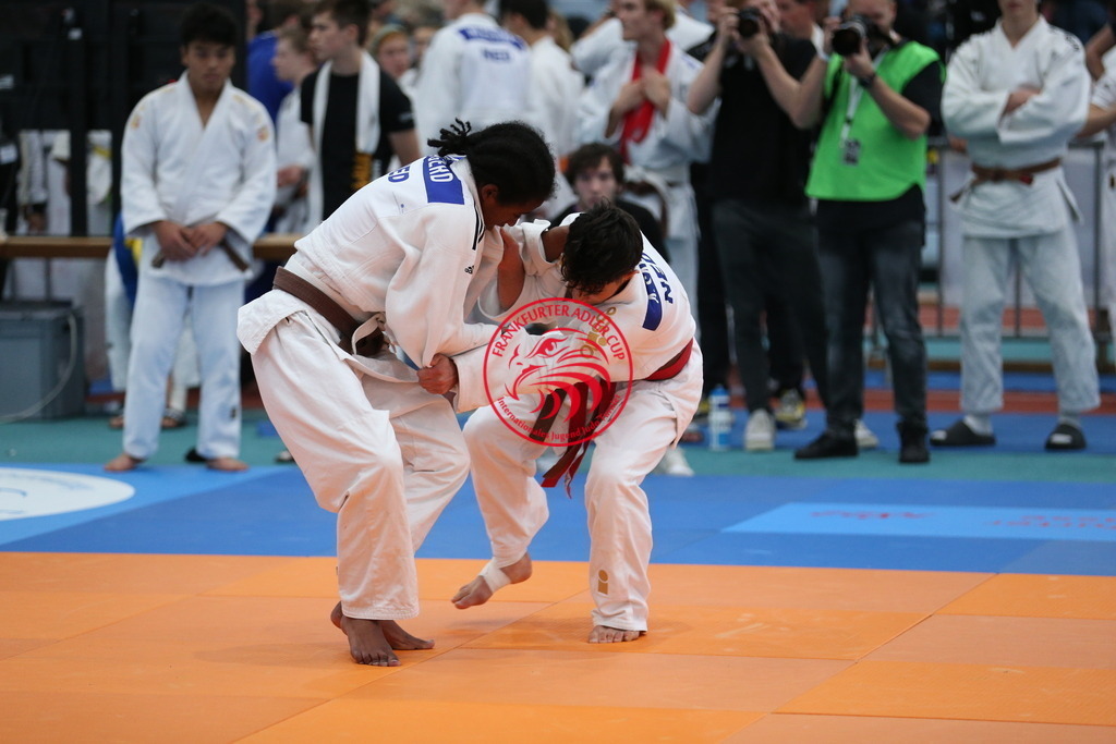 AT3Y1062 | Fotos vom Adler Cup - Pictures from Adler Cup

Hier findet Ihr alle Eindrücke und großen Momente der Adler Cup Wochenenden. Here you will find all impressions and great moments of the Adler Cup weekends. - Realisiert mit Pictrs.com