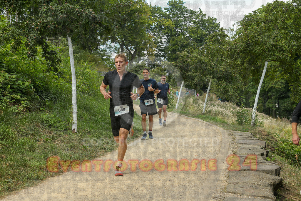 250824_1417_EX1_5688 | Sportfotografie im Rhein-Sieg Kreis, Köln, Bonn, NRW, Rheinland Pfalz, Hessen, etc. Unser Tätigkeitsfeld umfasst den Laufsport vom Volkslauf über den Marathon, Duathlon, Triathon bis zum Ultralauf wie Kölnpfad Ultra oder Schindertrail.