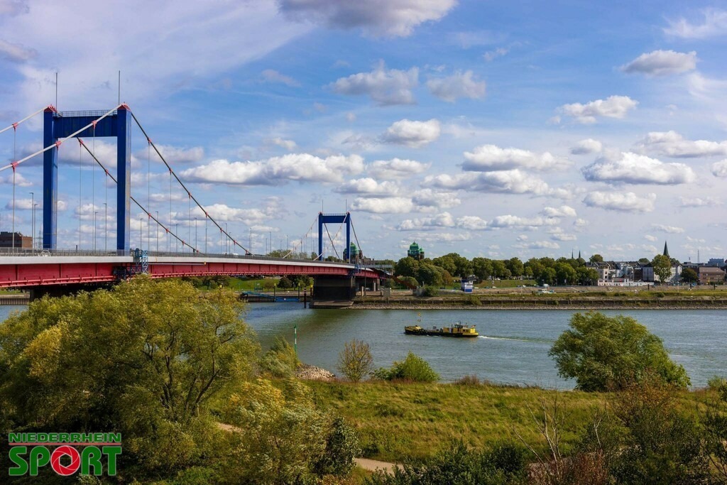 Rheinbrücke_Homberg | Bildergalerie von Sport-Ereignissen aber auch von weiteren spannenden Dingen - nicht nur vom Niederrhein. In Anlehnung an den bekannten Spruch von Hanns Dieter Hüsch heißt das Motto: "Niederrhein ist überall".  - Realisiert mit Pictrs.com