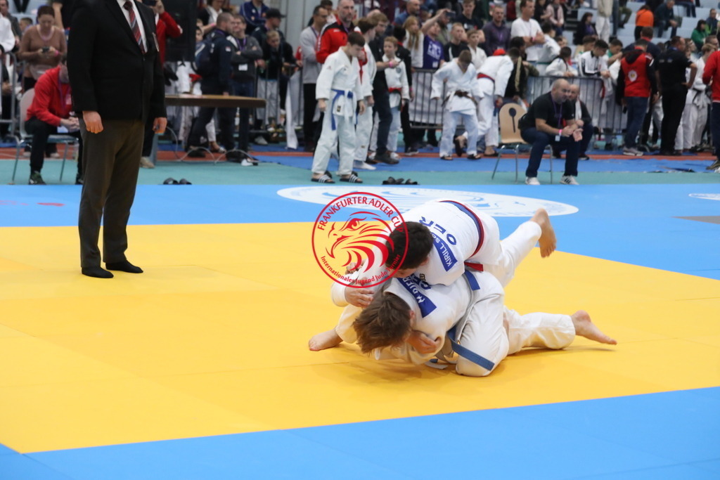 1J7A3569 | Fotos vom Adler Cup - Pictures from Adler Cup

Hier findet Ihr alle Eindrücke und großen Momente der Adler Cup Wochenenden. Here you will find all impressions and great moments of the Adler Cup weekends. - Realisiert mit Pictrs.com