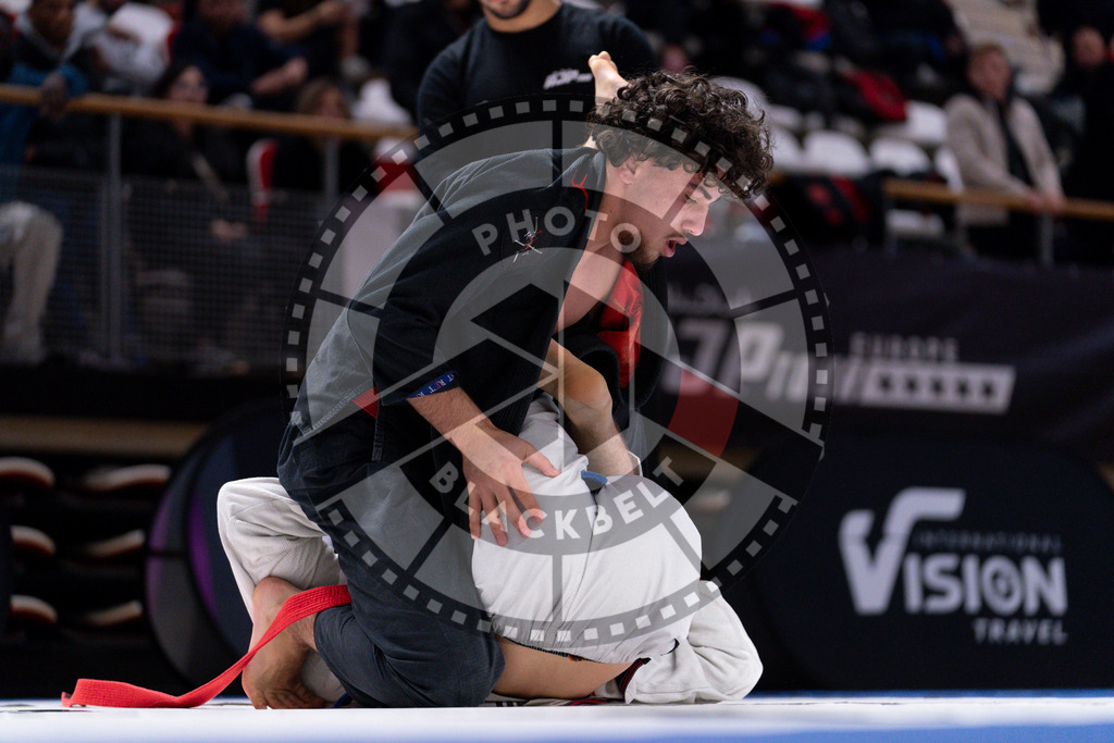 20241013PBB2671 | Athletes compete during the AJP Tour Europe Continental Jiu-Jitsu Amateurs & Masters Championship on October 13, 2024 in Almere near Amsterdam, Netherlands. © Chiara Dazi / photoblackbelt