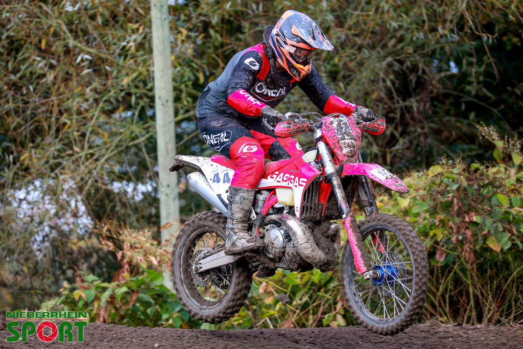 OpenTrack2024_Sonntag_Hobbyfahrer_042 | Bildergalerie von Sport-Ereignissen aber auch von weiteren spannenden Dingen - nicht nur vom Niederrhein. In Anlehnung an den bekannten Spruch von Hanns Dieter Hüsch heißt das Motto: "Niederrhein ist überall".  - Realisiert mit Pictrs.com