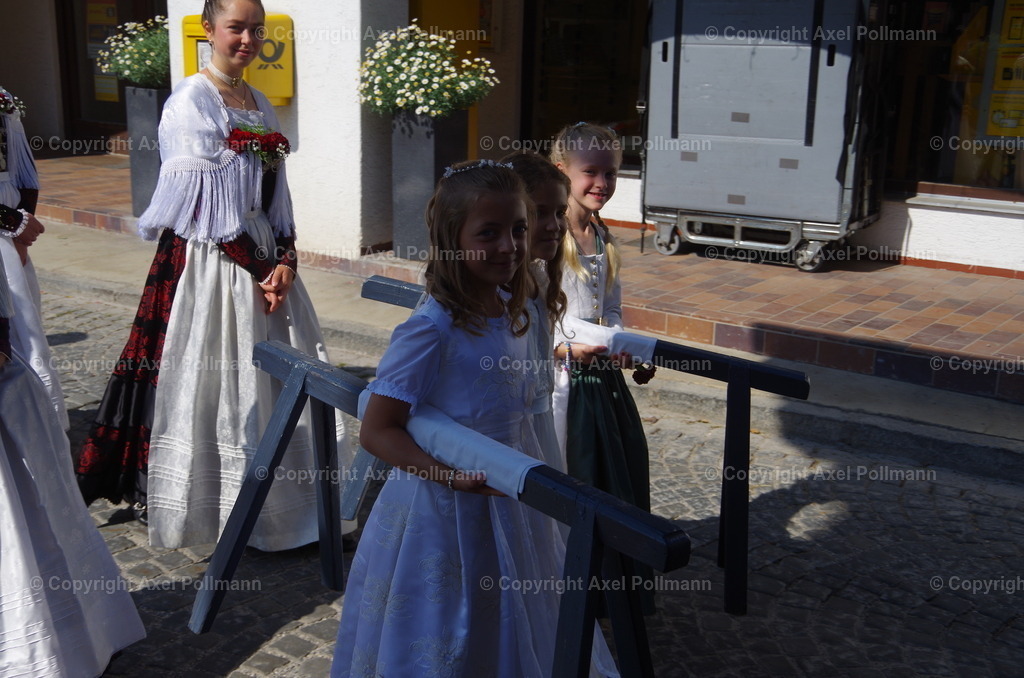 IMGP3498 | fotografiert von Axel PollmannLeonhardi Wallfahrt Benediktbeuern und Murnau, Fronleichnam, Fasching, Landschaft im Loisachtal und Benediktbeuern  - Realisiert mit Pictrs.com