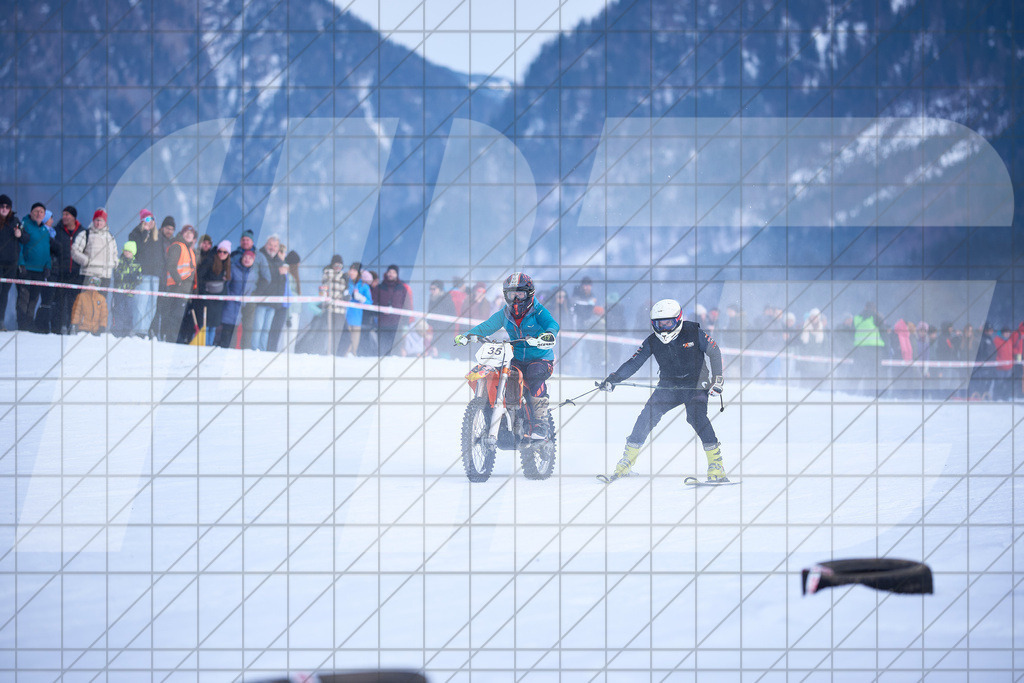 11. Holzknecht Skijöring | Skijöring am 24.01.2026: 11. Holzknecht Skijöring in Gosau am Dachstein, Oberösterreich, ÖsterreichFoto: © 2026 Martin Bihounek | mb-creative.eu