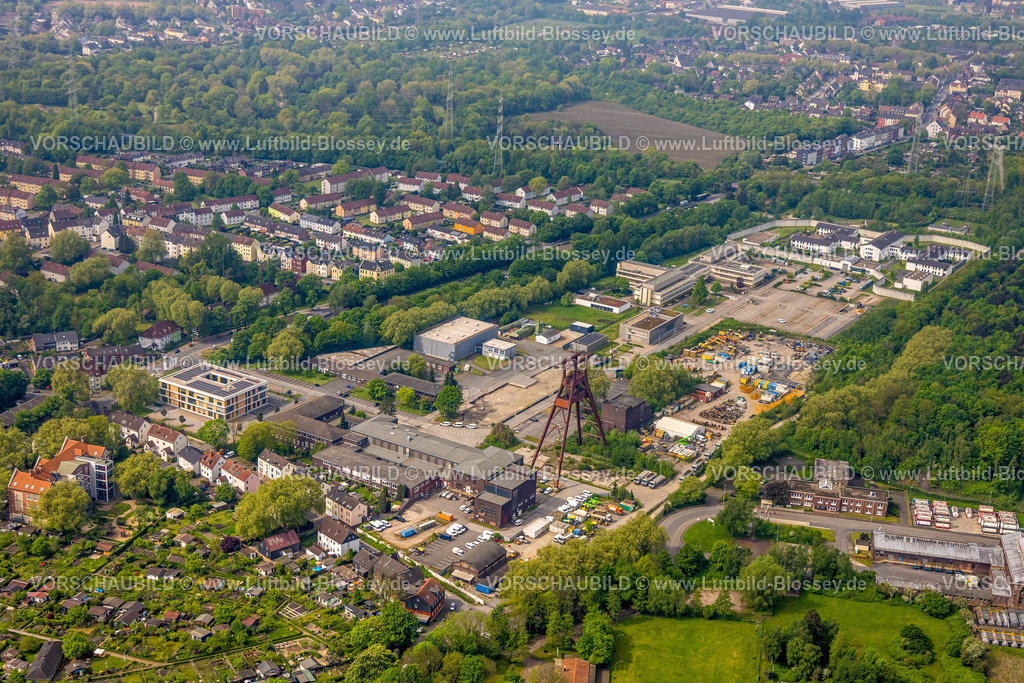 Herne240500546 | Luftbild, Zeche Pluto 2/3/7 historische Sehenswürdigkeit mit Förderturm, MRV Klinik LWL-Maßregelvollzugsklinik Herne, Wohngebiet, Wanne, Herne, Ruhrgebiet, Nordrhein-Westfalen, Deutschland