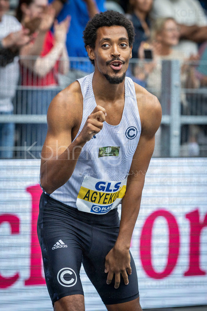 Deutsche Leichtathletik-Meisterschaften; Bochum-Wattenscheid, 26.07.2026 | Deutscher Meister über 400m Hürden: Emil Agyekum (SCC Berlin); Deutsche Leichtathletik-Meisterschaften am 26.07.2026 im Lorheide-Stadion, Bochum-Wattenscheid (Nordrhein-Westfalen).