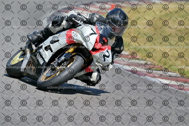 25bt04-0682 | markuskiefer.com - Realisiert mit Pictrs.com