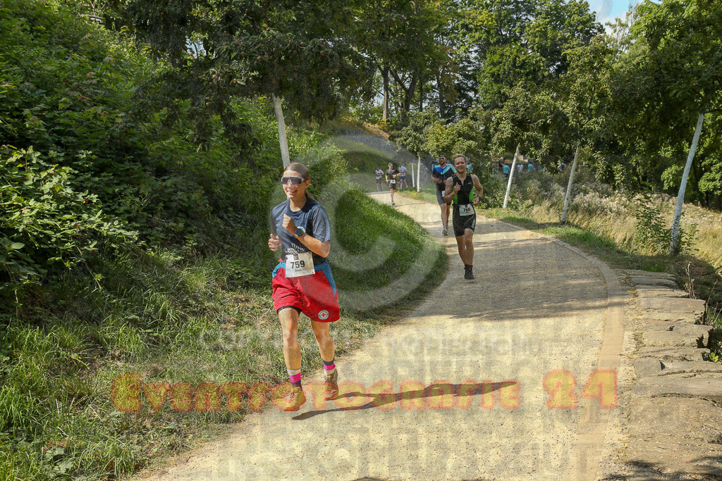 250824_1452_EX1_7888 | Sportfotografie im Rhein-Sieg Kreis, Köln, Bonn, NRW, Rheinland Pfalz, Hessen, etc. Unser Tätigkeitsfeld umfasst den Laufsport vom Volkslauf über den Marathon, Duathlon, Triathon bis zum Ultralauf wie Kölnpfad Ultra oder Schindertrail.