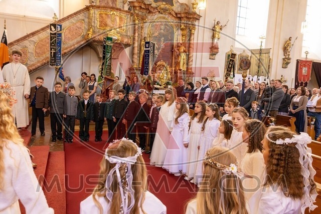MAE-pic_747 | Der online Fotoshop des Inzeller Fotografen MAE - Marc Anton Eicher. Hier können Sie ihre Fotos und Stockfotos online bestellen als Download oder als Ausdruck, der ihnen bequem nach Hause geschickt wird.
Ihr Marc Anton Eicher - der Inzeller Fotograf - Realisiert mit Pictrs.com