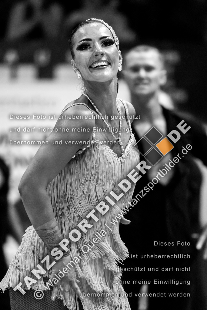 20260328-02424 | Hier finden Sie Tanz Bilder vom Latein und Standard Formationen tanzen. Sportbilder vom Tanzsport. Schöne Fotos und von Weltmeisterschaft, Europameisterschaft, Bundesliga, Regionalliga, Oberliga und Landesliga sowie von GOC Stuttgart, DanceComp, WM Bremen